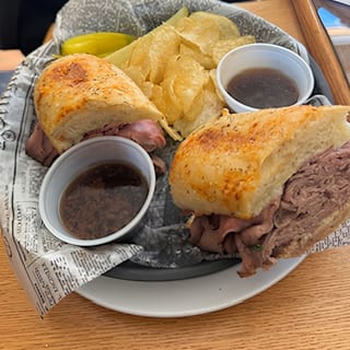 Angelos Signature Roast Beef